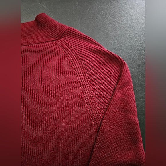 NWT - Silk "Loft" Maroon Heavy Knit Top - Size XL - Picture 8 of 8